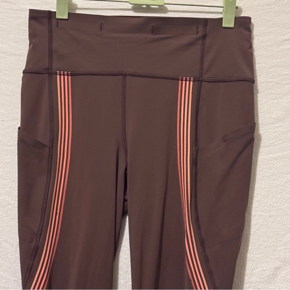 Lululemon Speed Light Yoga Leggings Brown with Pink Stripes Size 8 Excellent - Picture 7 of 13